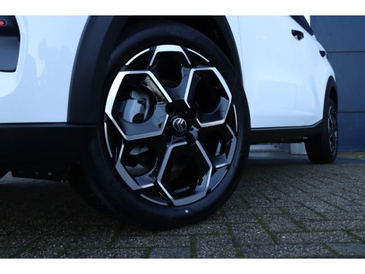 Citroën C3 1.2 Turbo Max | Camera | Cruise control | Sensoren | Navi | Carplay | Climate ActivLease financial lease