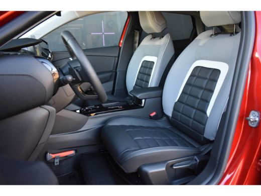 Citroën C4 Citroën 1.2 Hybrid 136 Max Automaat DEMO-DEAL! | Leder | 360 Camera | Stuur/Stoelverwarming | Hea... ActivLease financial lease