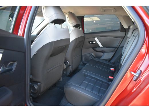 Citroën C4 Citroën 1.2 Hybrid 136 Max Automaat DEMO-DEAL! | Leder | 360 Camera | Stuur/Stoelverwarming | Hea... ActivLease financial lease