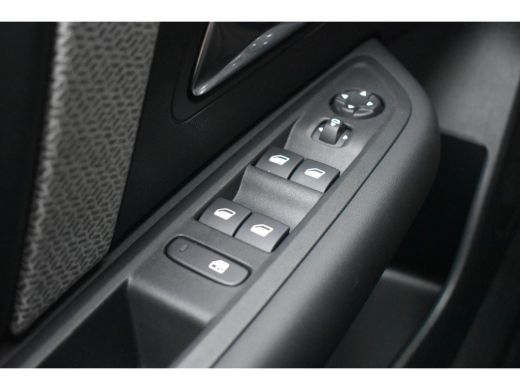 Citroën C4 1.2 Puretech Plus 130pk Automaat | Leder | Navigatie by App | Achteruitrijcamera | Climate Contro... ActivLease financial lease