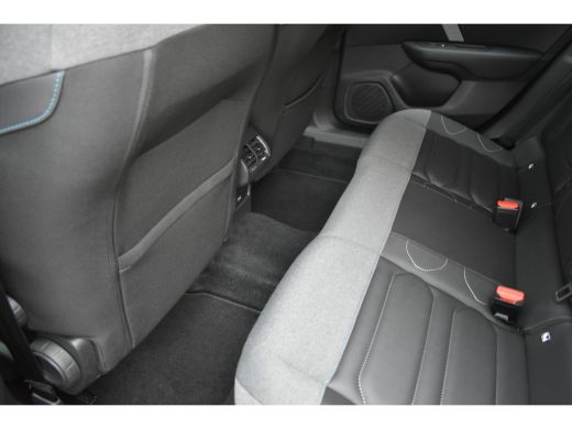 Citroën C4 1.2 Puretech Plus 130pk Automaat | Leder | Navigatie by App | Achteruitrijcamera | Climate Contro... ActivLease financial lease