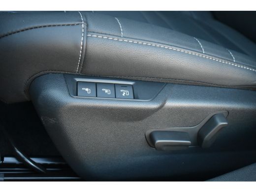 Citroën Ë-C4 Citroën ë-C4 Max 54kWh 3 Fase | Massagestoelen | HeadUp-Display | Stuur/Stoelverwarming | Navigat... ActivLease financial lease