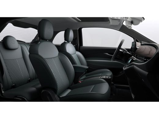 Fiat 500E 42kWh 118 1AT Giorgio Armani Automaat ActivLease financial lease