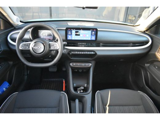 Fiat 600 Fiat 1.2 Hybrid 136 Urban Automaat DEMO-DEAL! | Navigatie | Keyless-Entry | Achteruitrijcamera | ... ActivLease financial lease