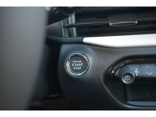 Fiat 600 Fiat 1.2 Hybrid 136 Urban Automaat DEMO-DEAL! | Navigatie | Keyless-Entry | Achteruitrijcamera | ... ActivLease financial lease