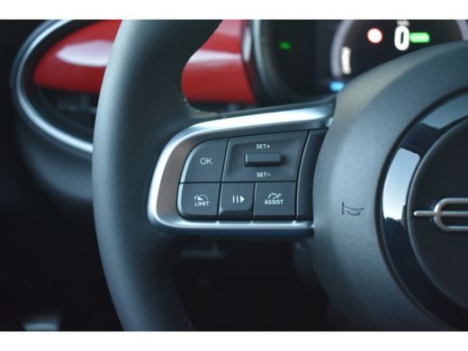 Fiat 600E RED 54kWh 3 Fase | Navigatie by App | Full-LED | Apple Carplay | Android Auto | Parkeersensoren |... ActivLease financial lease