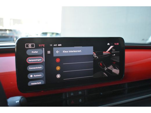 Fiat 600E RED 54kWh 3 Fase | Navigatie by App | Full-LED | Apple Carplay | Android Auto | Parkeersensoren |... ActivLease financial lease