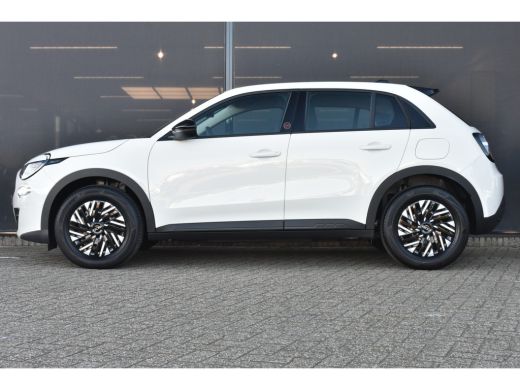 Fiat 600E RED 54kWh 3 Fase | Navigatie by App | Full-LED | Apple Carplay | Android Auto | Parkeersensoren |... ActivLease financial lease