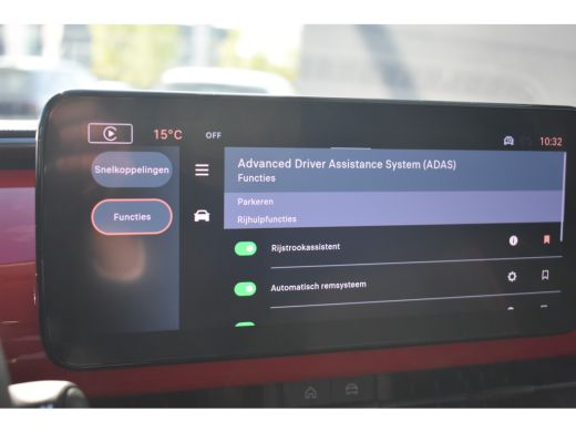 Fiat 600E Fiat RED 54kWh 3 Fase | Navigatie by App | Full-LED | Apple Carplay | Android Auto | Parkeersenso... ActivLease financial lease