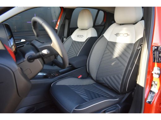 Fiat 600E Urban 54 kWh DEMO-DEAL! | Draadloos Apple Carplay & Android Auto | Parkeersensoren | Cruise Contr... ActivLease financial lease