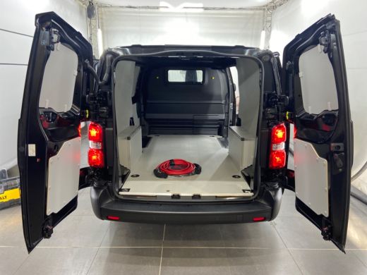 Fiat E-Scudo L3H1 75kWh | Betimmering | Navigatie | Camera | Cruise Control | Direct Leverbaar | Nieuw! | ActivLease financial lease