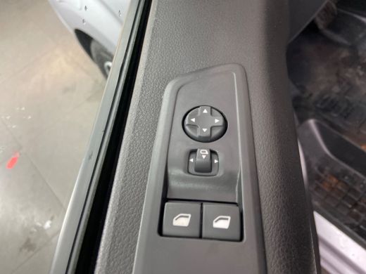 Fiat E-Scudo L3H1 75kWh | Navigatie | Betimmering | Keyless-Entry | Achteruitrijcamera | Cruise Control | Airc... ActivLease financial lease