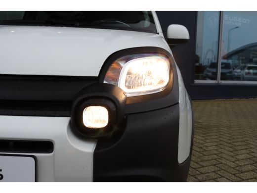 Fiat Panda 1.0 Hybrid Pandina | Cruise Control | Airco | Carplay | PDC achter | Virtual cockpit | DAB ActivLease financial lease