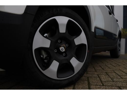 Fiat Panda 1.0 Hybrid Pandina | Cruise Control | Airco | Carplay | PDC achter | Virtual cockpit | DAB ActivLease financial lease