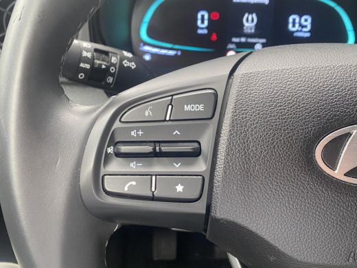 Hyundai i10 1.0i 67 5MT Comfort 4-zits | Actieve rijbaanassistentie (LKA) | Airconditioning, manueel | Armste... ActivLease financial lease