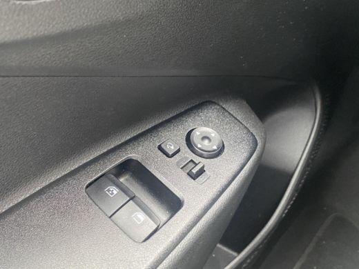 Hyundai i10 1.0i 67 5MT Comfort 4-zits | Actieve rijbaanassistentie (LKA) | Airconditioning, manueel | Armste... ActivLease financial lease