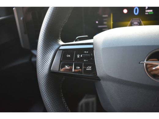 Opel Astra Opel 1.6 Turbo Plug In Hybrid GSe 225pk | Navigatie Pro | Sportstoelen | Intellilux-LED | 360 Cam... ActivLease financial lease
