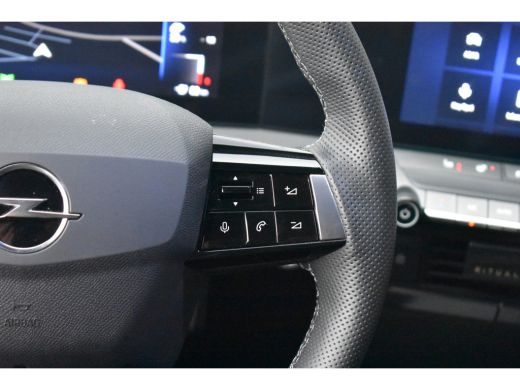 Opel Astra Electric Opel 54 kWh GS 156pk 3-Fase | Navigatie | AGR Comfortstoelen | Stoel/Stuur Verwarming | ... ActivLease financial lease