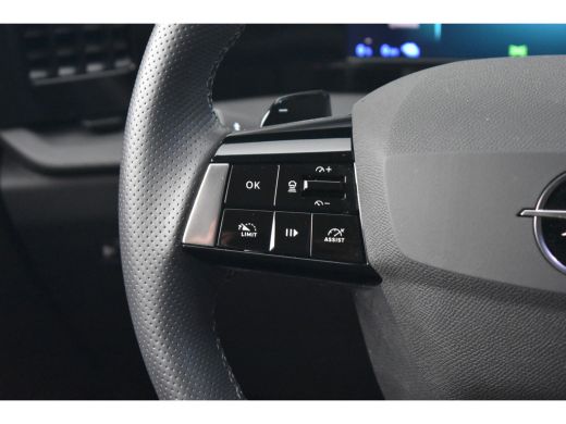 Opel Astra Sports Tourer Opel 1.6 Turbo Plug-In Hybrid 180pk Automaat DEMO-DEAL! | Navigatie by App | Parkee... ActivLease financial lease