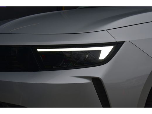 Opel Astra Sports Tourer Opel 1.6 Turbo Plug-In Hybrid 180pk Automaat DEMO-DEAL! | Navigatie by App | Parkee... ActivLease financial lease
