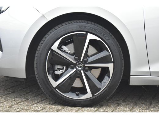 Opel Astra Sports Tourer Opel 1.6 Turbo Plug-In Hybrid 180pk Automaat DEMO-DEAL! | Navigatie by App | Parkee... ActivLease financial lease