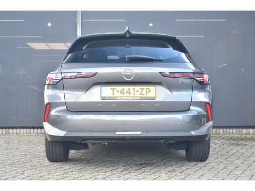 Opel Astra Sports Tourer Opel 1.6 Turbo Plug-In Hybrid 180pk Automaat | Navigatie by App | Parkeersensoren |... ActivLease financial lease