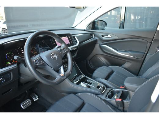 Opel Grandland Opel 1.6 Turbo Plug-In Hybrid Level 3 225pk Automaat | Adaptive Cruise | Stuur/Stoelverwarming | ... ActivLease financial lease
