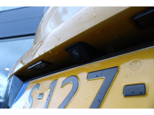 Peugeot 208 1.2 Turbo GT | Cruise Control | Camera | Navi | Carplay | PDC | Sfeerverlichting | Virtual Cockpi... ActivLease financial lease