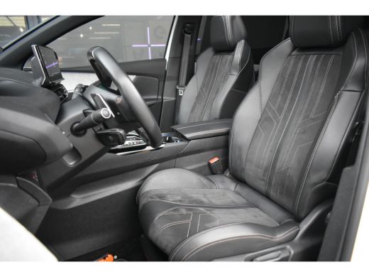 Peugeot 5008 1.6 PureTech GT Pack Business 180pk | Schuif/Kanteldak | Afn. Trekhaak | Elektr. Achterklep | Nav... ActivLease financial lease