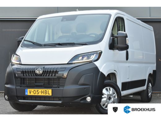 Peugeot Boxer Peugeot 2.2D L2H1 120pk 3.0t | Betimmering | Trekhaak | Achteruitrijcamera | Full-LED | Dodehoek-... Peugeot Boxer Peugeot 2.2D L2H1 120pk 3.0t | Betimmering | Trekhaak | Achteruitrijcamera | Full-LED | Dodehoek-...