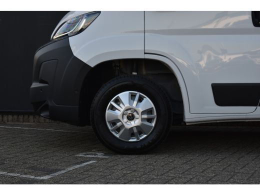 Peugeot Boxer Peugeot 2.2D L2H1 120pk 3.0t | Betimmering | Trekhaak | Achteruitrijcamera | Full-LED | Dodehoek-... ActivLease financial lease