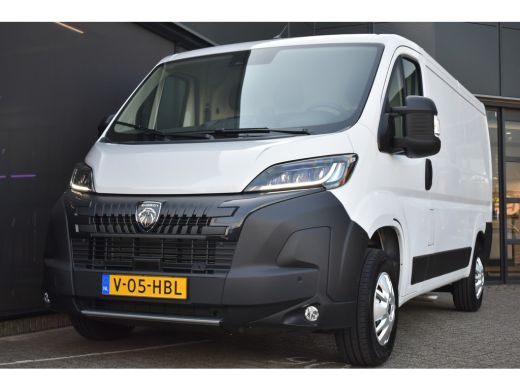 Peugeot Boxer Peugeot 2.2D L2H1 120pk 3.0t | Betimmering | Trekhaak | Achteruitrijcamera | Full-LED | Dodehoek-... ActivLease financial lease