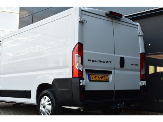 Peugeot Boxer Peugeot 2.2D L2H1 120pk 3.0t | Betimmering | Trekhaak | Achteruitrijcamera | Full-LED | Dodehoek-... ActivLease financial lease