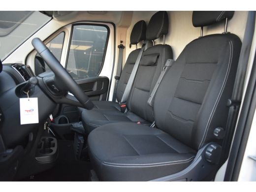 Peugeot Boxer Peugeot 2.2D L2H1 120pk 3.0t | Betimmering | Trekhaak | Achteruitrijcamera | Full-LED | Dodehoek-... ActivLease financial lease