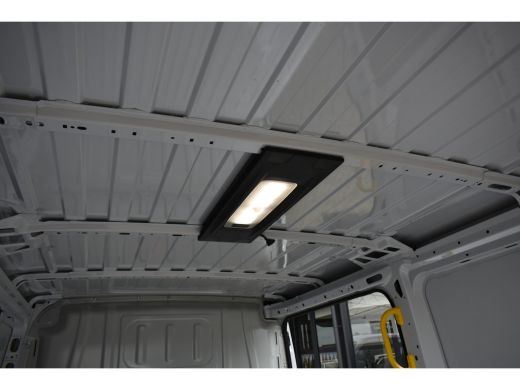Peugeot Boxer Peugeot 2.2D L2H1 120pk 3.0t | Trekhaak | Achteruitrijcamera | Full-LED | Dodehoek-Detectie | Air... ActivLease financial lease