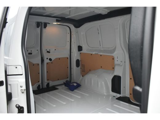 Peugeot Expert 2.0D 145pk L2 | Afn. Trekhaak | Achteruitrijcamera | Navigatie |  Cruise Control | !! ActivLease financial lease