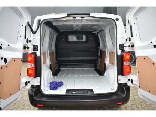 Peugeot Expert 2.0D 145pk L2 | Afn. Trekhaak | Achteruitrijcamera | Navigatie |  Cruise Control | !! ActivLease financial lease