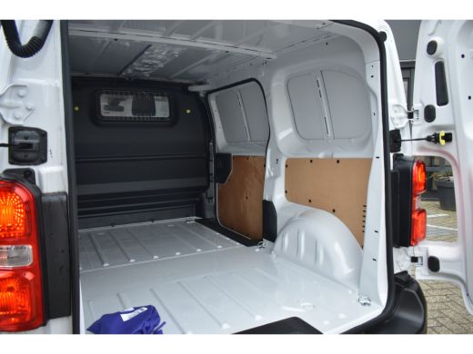 Peugeot Expert 2.0D 145pk L2 | Afn. Trekhaak | Achteruitrijcamera | Navigatie |  Cruise Control | !! ActivLease financial lease