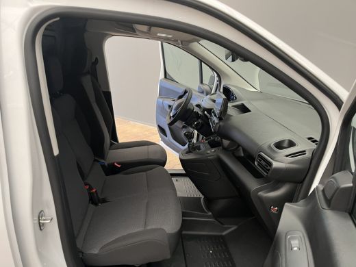 Peugeot Partner Gesloten Bestel L1H1 1000kg 1.5 BlueHDi 100 S&S 6MT Standaard 6MT€ 2.880- Voorraad Voordeel | Com... ActivLease financial lease