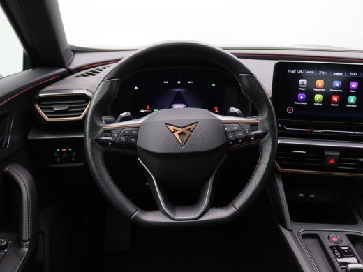 Seat Formentor 1.4 e-Hybrid 204PK DSG kuipstoelen, panoramadak, full led, trekhaak, adaptive cruise, dodehoekdet... ActivLease financial lease