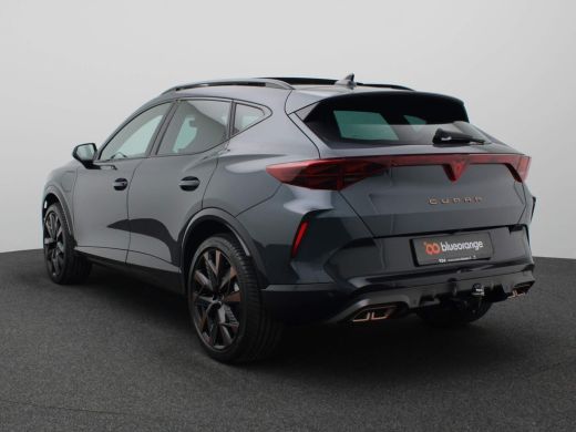 Seat Formentor 1.5 TSI e-Hybrid VZ Performance Trekhaak, Led matrix, 360 gr. camera, side assist, adaptive cruis... ActivLease financial lease