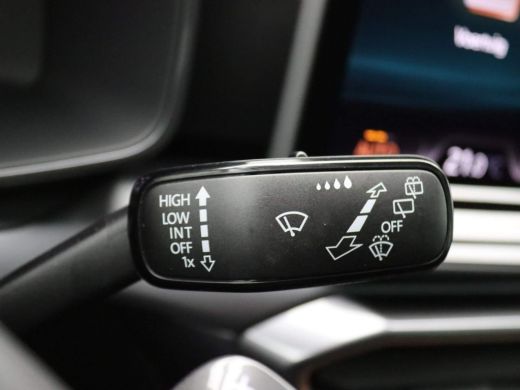 Seat Formentor 1.5 TSI e-Hybrid VZ Performance Trekhaak, Led matrix, 360 gr. camera, side assist, adaptive cruis... ActivLease financial lease