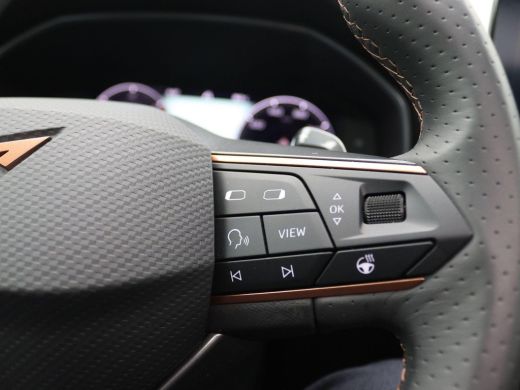 Seat Leon Sportstourer 1.4 e-Hybrid VZ Performance 245PK DSG panoramadak, full led, adaptive cruise met travel assist, a... ActivLease financial lease