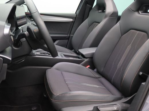Seat Leon Sportstourer 1.4 e-Hybrid VZ Performance 245PK DSG panoramadak, full led, adaptive cruise met travel assist, a... ActivLease financial lease