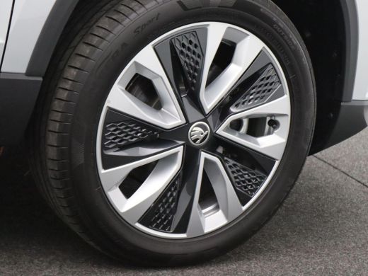 Skoda Karoq 1.5 TSI ACT Business Edition 150PK DSG full led, adaptive cruise, lane assist, elek. bedienbare a... ActivLease financial lease