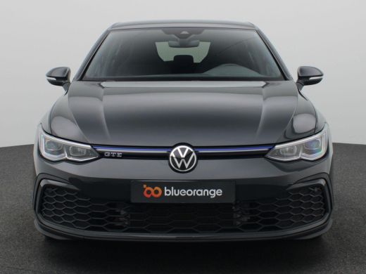 Volkswagen Golf 1.4 eHybrid GTE 245PK DSG full led, adaptive cruise met travel assist, side assist, stuur-stoelve... ActivLease financial lease