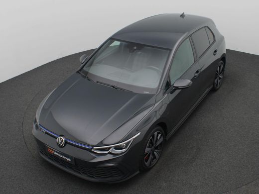 Volkswagen Golf 1.4 eHybrid GTE 245PK DSG full led, adaptive cruise met travel assist, side assist, stuur-stoelve... ActivLease financial lease
