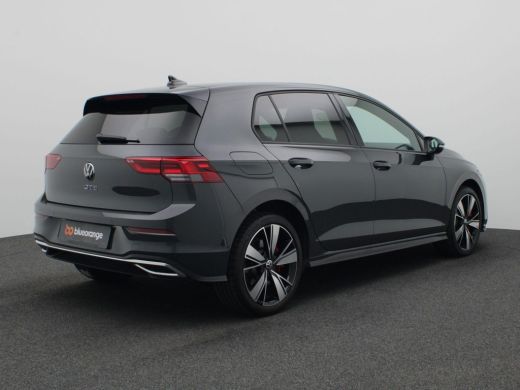 Volkswagen Golf 1.4 eHybrid GTE 245PK DSG full led, adaptive cruise met travel assist, side assist, stuur-stoelve... ActivLease financial lease