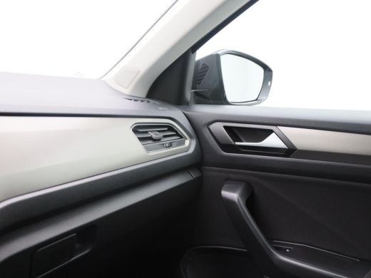 Volkswagen T-Roc 1.0 TSi 110 Pk Style | Airco | Adaptive Cruise | Navigatie | Android/Apple Carplay | 29.708 Km!! ActivLease financial lease