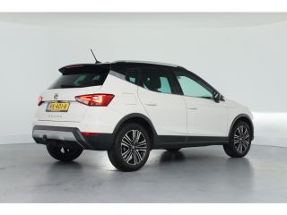 Seat Arona 1.0 TSI Xcellence Launch Edition | Trekhaak | Camera | Climate Control | Cruise Control | Parkeer...